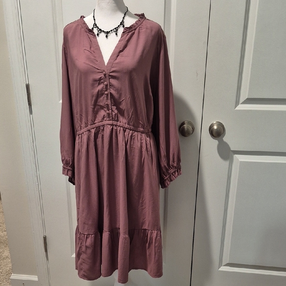 torrid Dresses & Skirts - Torrid Dusty Rose Long Sleeve Dress Size 2